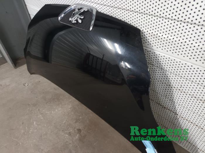 Motorhaube van een Peugeot 107 1.0 12V 2009