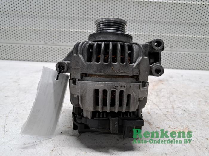 Gebrauchte Dynamo Renault Scénic I (JA) 1.6 16V Preis € 35,00 Margenregelung angeboten von Renkens Auto-Onderdelen B.V.