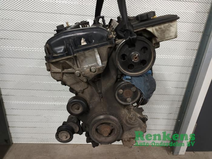 Engine from a Ford Mondeo III Wagon 1.8 16V 2005
