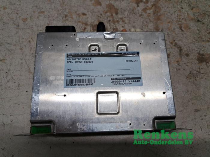 Usagé Module navigation Opel Corsa F (UB/UH/UP) 1.2 12V 75 Prix € 90,00 Règlement à la marge proposé par Renkens Auto-Onderdelen B.V.