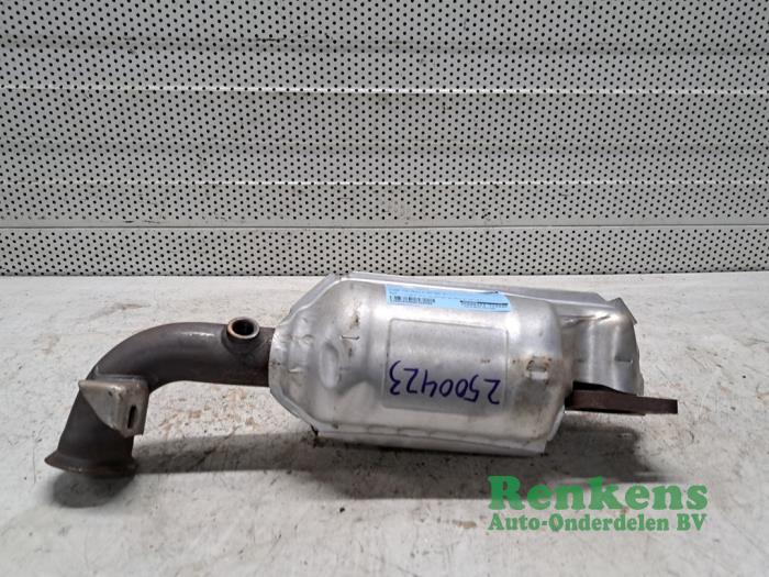 Używane Katalizator Opel Corsa F (UB/UH/UP) 1.2 12V 75 Cena na żądanie oferowane przez Renkens Auto-Onderdelen B.V.