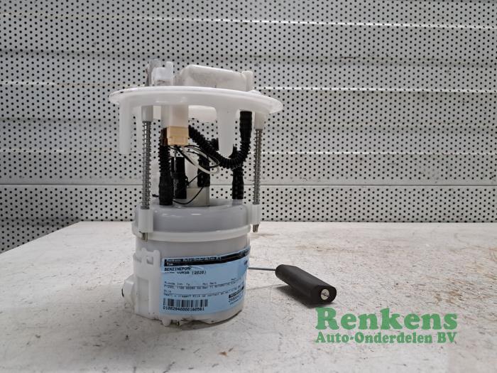 Gebrauchte Benzinpumpe Opel Corsa F (UB/UH/UP) 1.2 12V 75 Preis € 75,00 Margenregelung angeboten von Renkens Auto-Onderdelen B.V.