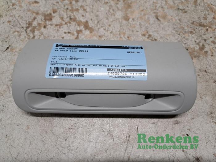 Begagnade Larmsensor Volkswagen Polo V (6R) 1.2 12V BlueMotion Technology Pris € 30,00 Marginaltabell erbjuds av Renkens Auto-Onderdelen B.V.