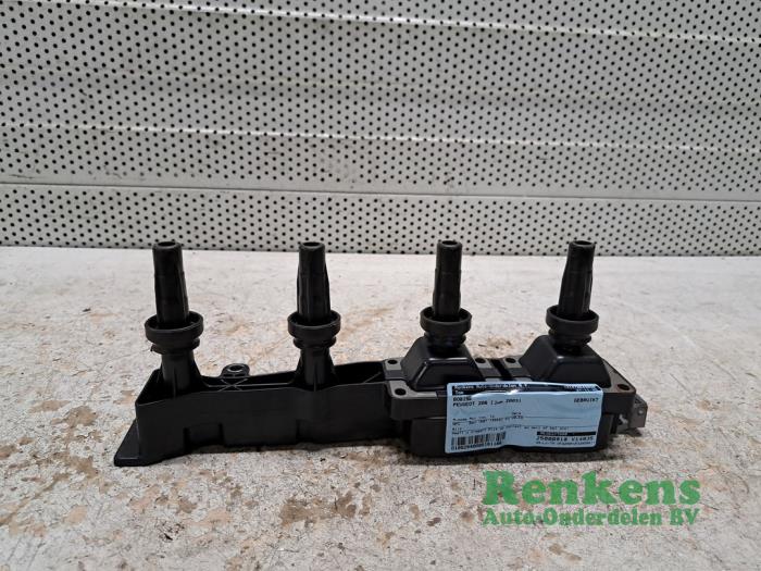 Usagé Bobine Peugeot 206 (2A/C/H/J/S) 1.6 16V Prix € 30,00 Règlement à la marge proposé par Renkens Auto-Onderdelen B.V.