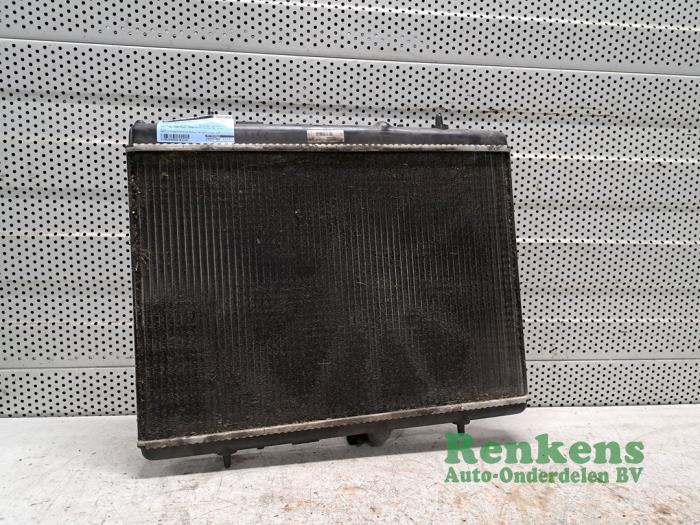 Used Radiator Peugeot RCZ (4J) 1.6 16V THP Price € 30,00 Margin scheme offered by Renkens Auto-Onderdelen B.V.