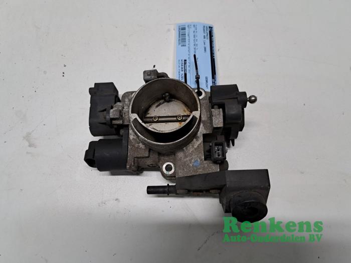 Gebrauchte Drosselklappengehäuse Peugeot 406 Coupé (8C) 2.0 16V Preis € 30,00 Margenregelung angeboten von Renkens Auto-Onderdelen B.V.