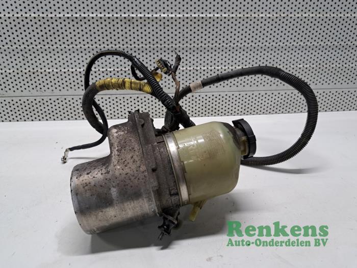 Gebrauchte Lenkkraftverstärker Pumpe Opel Meriva (B) 1.4 Turbo 16V ecoFLEX Preis auf Anfrage angeboten von Renkens Auto-Onderdelen B.V.
