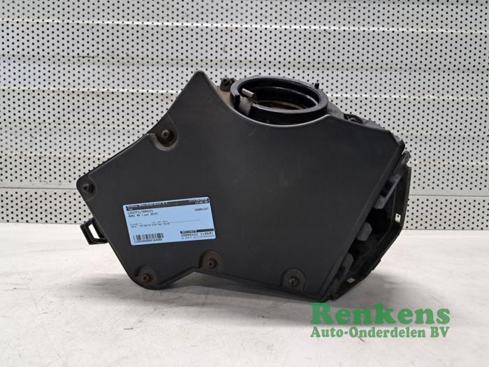 Begagnade Luftfilterhus Audi A5 Cabrio (8F7) 3.2 FSI V6 24V Pris € 45,00 Marginaltabell erbjuds av Renkens Auto-Onderdelen B.V.