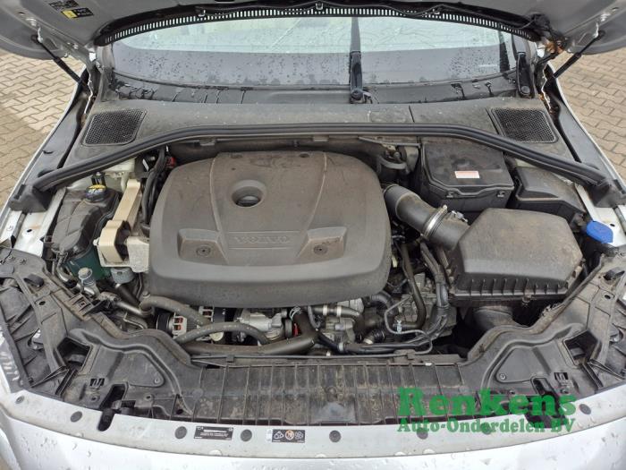 Gebrauchte Getriebe Volvo V60 I (FW/GW) 2.0 T3 16V Preis auf Anfrage angeboten von Renkens Auto-Onderdelen B.V.