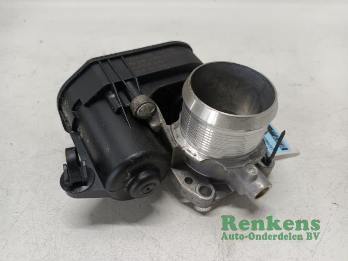 Usagé Boitier papillon Opel Crossland (X) 1.2 Turbo 12V Prix € 20,00 Règlement à la marge proposé par Renkens Auto-Onderdelen B.V.