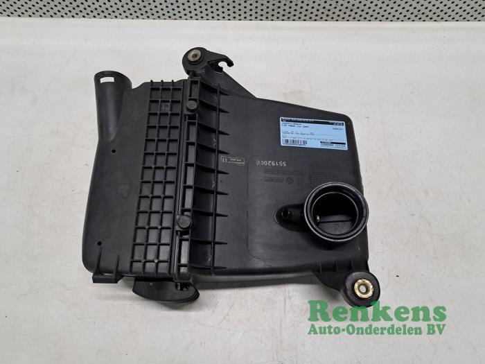 Begagnade Luftfilterhus Fiat Panda (169) 1.2 Fire Pris € 40,00 Marginaltabell erbjuds av Renkens Auto-Onderdelen B.V.