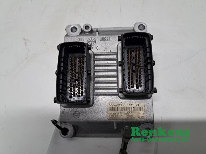Used Engine management computer Opel Vectra C Caravan 2.8 V6 Turbo 24V OPC Price on request offered by Renkens Auto-Onderdelen B.V.