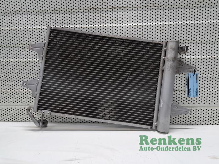 Gebrauchte Klima Kondensor Volkswagen Polo IV (9N1/2/3) 1.2 12V Preis € 30,00 Margenregelung angeboten von Renkens Auto-Onderdelen B.V.
