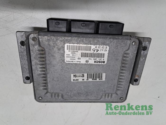 Used Engine management computer Peugeot 607 (9D/U) 2.9 V6 24V Price € 50,00 Margin scheme offered by Renkens Auto-Onderdelen B.V.