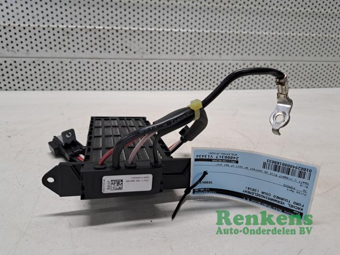Begagnade Värmeelement Ford Tourneo Courier (JU2) 1.0 Ti-VCT EcoBoost 12V Pris € 50,00 Marginaltabell erbjuds av Renkens Auto-Onderdelen B.V.