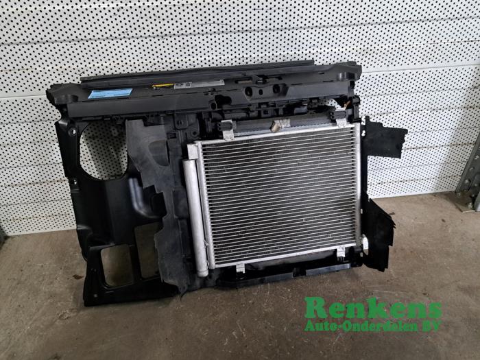 Begagnade Front Volkswagen Up! (121) 1.0 12V 60 Pris på förfrågan erbjuds av Renkens Auto-Onderdelen B.V.