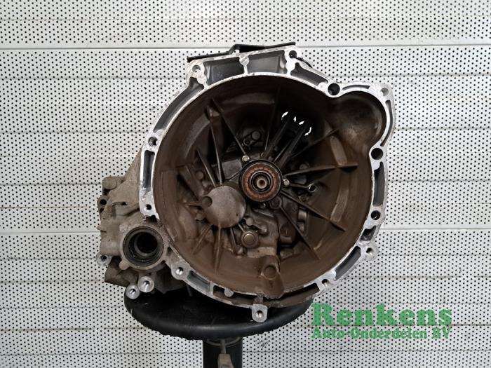 Gebrauchte Getriebe Ford Fiesta 6 (JA8) 1.4 16V Preis auf Anfrage angeboten von Renkens Auto-Onderdelen B.V.