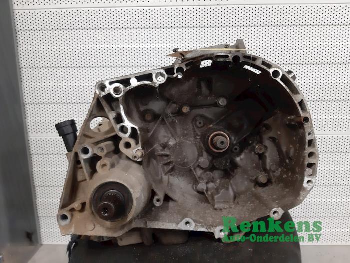 Usagé Boîte de vitesse Renault Megane Scénic (JA) 1.6 RT Prix € 75,00 Règlement à la marge proposé par Renkens Auto-Onderdelen B.V.