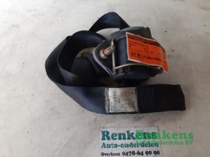 Used Front seatbelt, left Renault R5 Price € 20,00 Margin scheme offered by Renkens Auto-Onderdelen B.V.