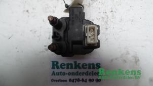 Używane Zestaw cewek zaplonowych Renault Megane Cena € 15,00 Procedura marży oferowane przez Renkens Auto-Onderdelen B.V.
