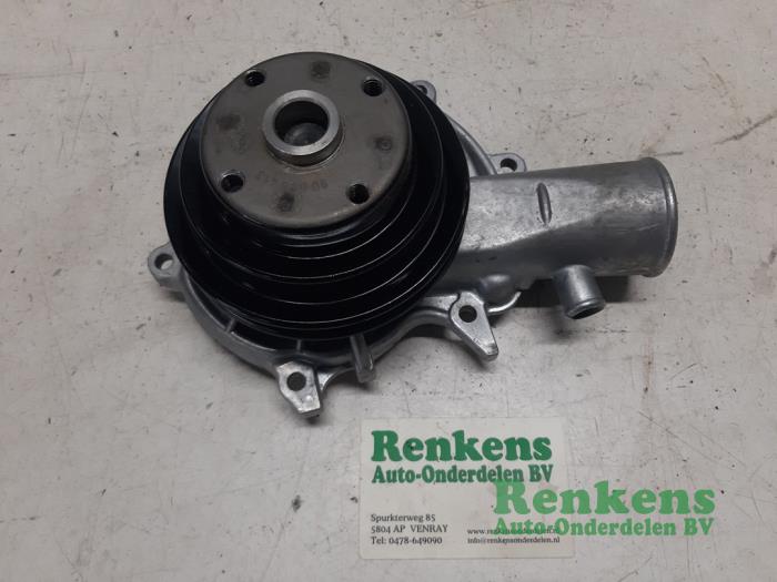 Nya Vattenpump Opel Rekord D Pris € 36,30 Inklusive moms erbjuds av Renkens Auto-Onderdelen B.V.