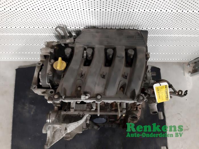 Engine from a Renault Laguna II (BG) 1.8 16V 2002