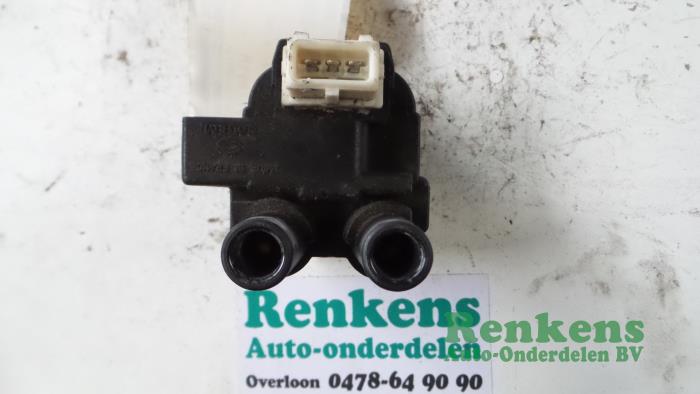Usagé Bobine Renault Megane (EA) 1.6i Prix € 15,00 Règlement à la marge proposé par Renkens Auto-Onderdelen B.V.