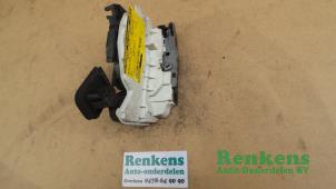 Used Door lock mechanism 2-door, right Volkswagen Golf VI (5K1) 1.4 16V Price € 40,00 Margin scheme offered by Renkens Auto-Onderdelen B.V.