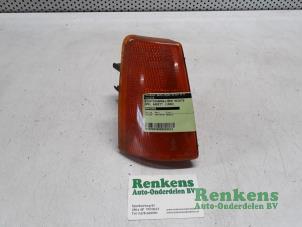 Gebrauchte Richtungsanzeiger rechts Opel Kadett E (33/34/43/44) 1.4 i L,LS,GL Preis € 10,00 Margenregelung angeboten von Renkens Auto-Onderdelen B.V.