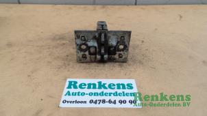 Used Tailgate lock mechanism Opel Kadett Price € 20,00 Margin scheme offered by Renkens Auto-Onderdelen B.V.
