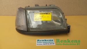 Used Headlight, right Renault Clio Price € 20,00 Margin scheme offered by Renkens Auto-Onderdelen B.V.