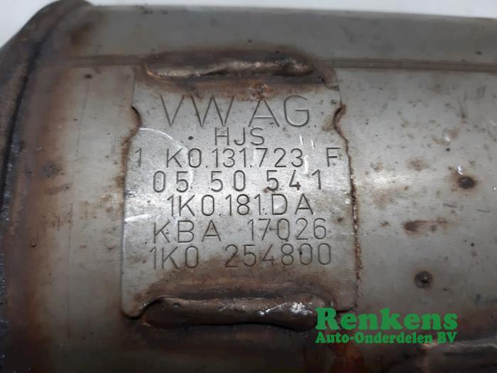 Ｄ*4様 フォルクスワーゲン Katalizator Volkswagen Touran 2.0 TDI 16V 140 - BKD