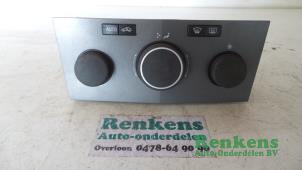 Used Heater control panel Opel Astra H SW (L35) 1.9 CDTi 16V 120 Price € 35,00 Margin scheme offered by Renkens Auto-Onderdelen B.V.