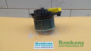 Gebrauchte Heizung Belüftungsmotor Renault Laguna Preis € 25,00 Margenregelung angeboten von Renkens Auto-Onderdelen B.V.