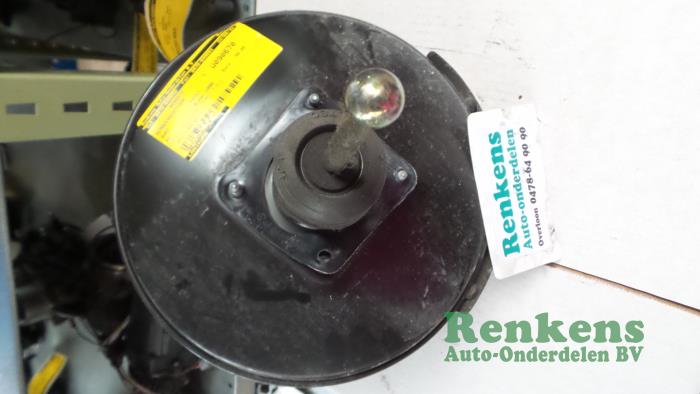 Usagé Servo frein Audi A3 (8L1) 1.8 20V Prix € 50,00 Règlement à la marge proposé par Renkens Auto-Onderdelen B.V.