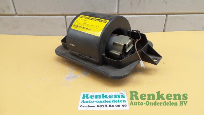 Heating and ventilation fan motor from a Ford Fiesta 1995