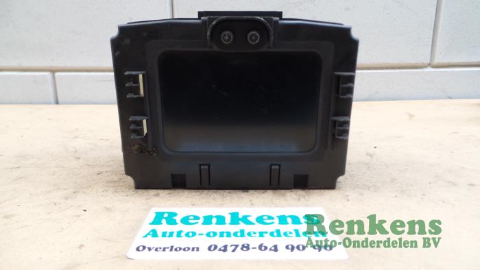 Begagnade Innerdisplay Opel Zafira (F75) 2.2 DTI 16V Pris € 25,00 Marginaltabell erbjuds av Renkens Auto-Onderdelen B.V.
