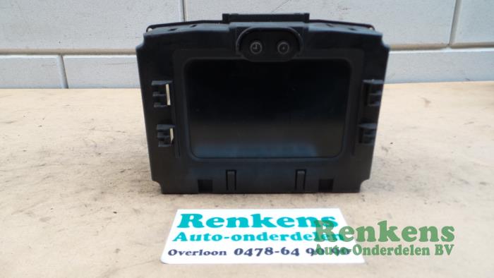 Begagnade Innerdisplay Opel Zafira (F75) 2.2 DTI 16V Pris € 25,00 Marginaltabell erbjuds av Renkens Auto-Onderdelen B.V.