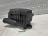 Air box from a Volkswagen Touran (1T1/T2) 2.0 TDI 16V 140 2005