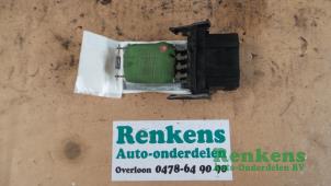 Gebrauchte Heizung Widerstand Volkswagen Polo III (6N1) 1.6i 75 Preis € 10,00 Margenregelung angeboten von Renkens Auto-Onderdelen B.V.