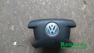 Usados Airbag izquierda (volante) Volkswagen Transporter T5 1.9 TDi Precio € 40,00 Norma de margen ofrecido por Renkens Auto-Onderdelen B.V.