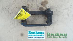 Gebrauchte Bremssattel links vorne Opel Corsa D 1.2 16V Preis € 20,00 Margenregelung angeboten von Renkens Auto-Onderdelen B.V.