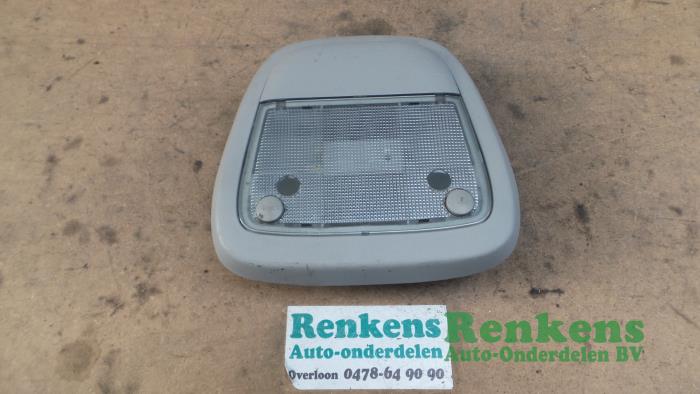 Begagnade Innerbelysning, fram Opel Meriva (A) 1.8 16V Pris € 20,00 Marginaltabell erbjuds av Renkens Auto-Onderdelen B.V.