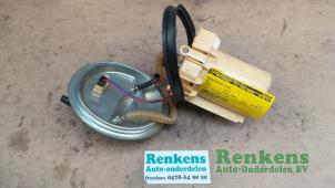 Usagé Pompe d'injection Opel Corsa Prix € 40,00 Règlement à la marge proposé par Renkens Auto-Onderdelen B.V.