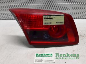 Used Taillight, left Renault Vel Satis (BJ) 2.2 dCi 150 16V Price € 25,00 Margin scheme offered by Renkens Auto-Onderdelen B.V.