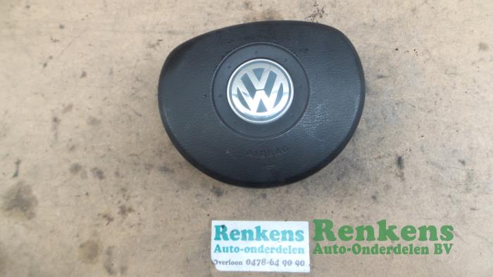 Left airbag (steering wheel) from a Volkswagen Polo IV (9N1/2/3) 1.2 12V 2005