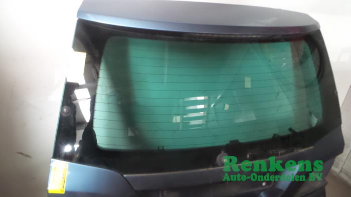 Usados Ventanilla detrás Fiat Stilo MW (192C) 1.6 16V Precio € 60,00 Norma de margen ofrecido por Renkens Auto-Onderdelen B.V.