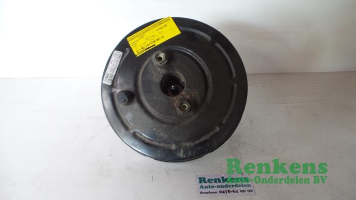 Usagé Servo frein Renault Scénic II (JM) 1.6 16V Prix € 40,00 Règlement à la marge proposé par Renkens Auto-Onderdelen B.V.