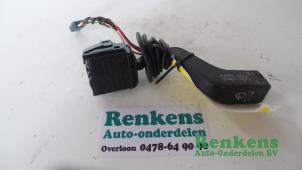 Usagé Commutateur essuie-glace Opel Astra G (F08/48) 1.6 16V Prix € 20,00 Règlement à la marge proposé par Renkens Auto-Onderdelen B.V.