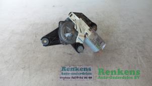 Gebrauchte Scheibenwischermotor hinten Renault Espace (JK) 2.0 16V Preis € 15,00 Margenregelung angeboten von Renkens Auto-Onderdelen B.V.